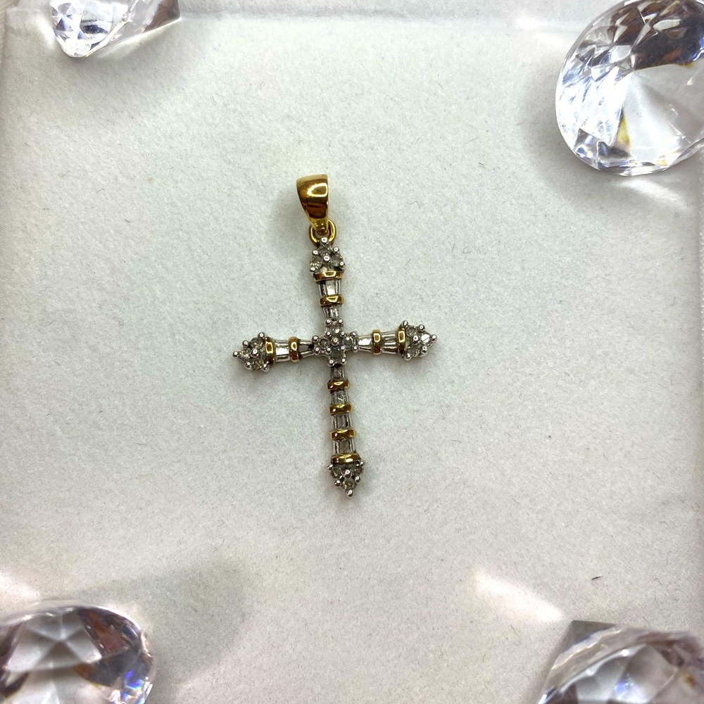 10K YELLOW AND WHITE GOLD diamond cross pendant REAL GOLD ✝️